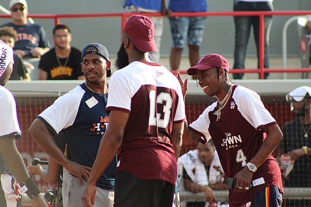  德甲全明星慈善赛筹得百万善款捐款