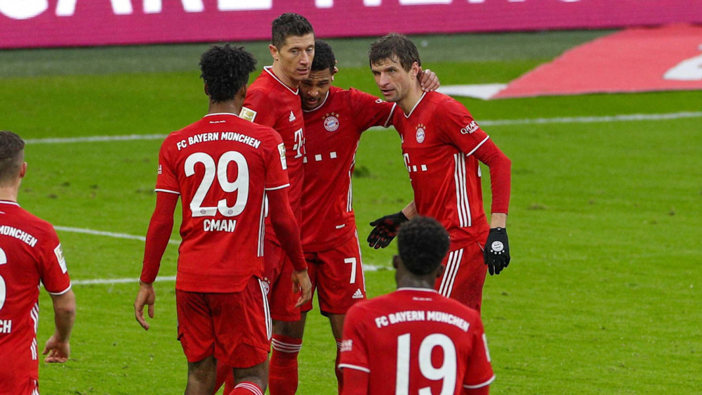  弗里克变阵三中卫激活拜仁进攻体系  