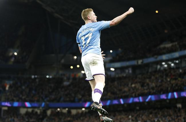  曼城七连胜登顶，德布劳内传射建功  